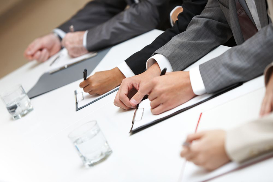 Изменен порядок подтверждения профессиональной пригодности и оценки соответствия некоторых категорий работников страховых организаций и страховых брокеров